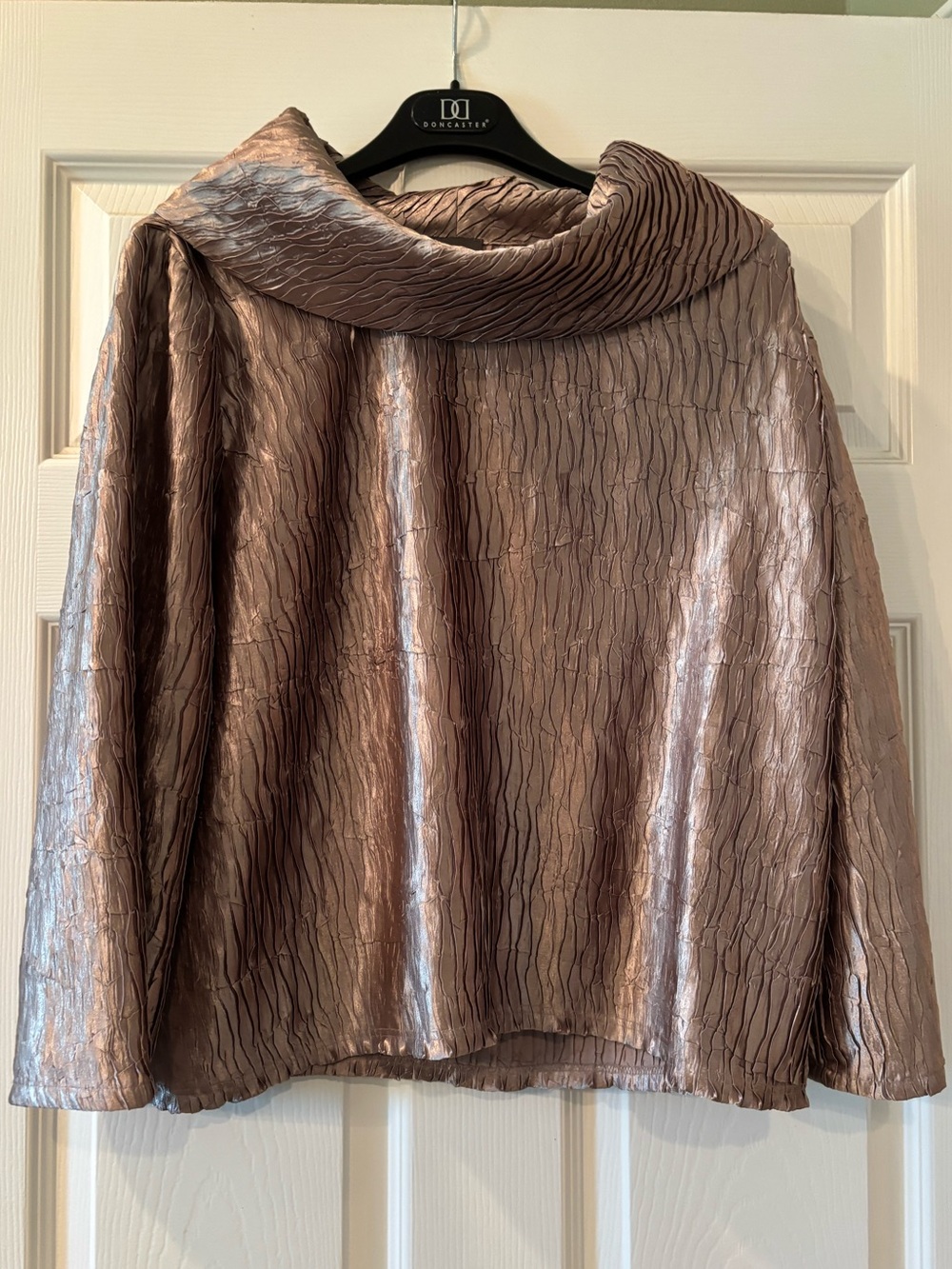 Chico’s Traveler collection Crinkle Metallic Blouse in a gold Taupe color 2 (12)
